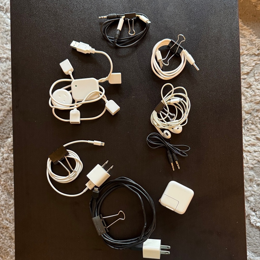 Multiples Charging Cable Collection